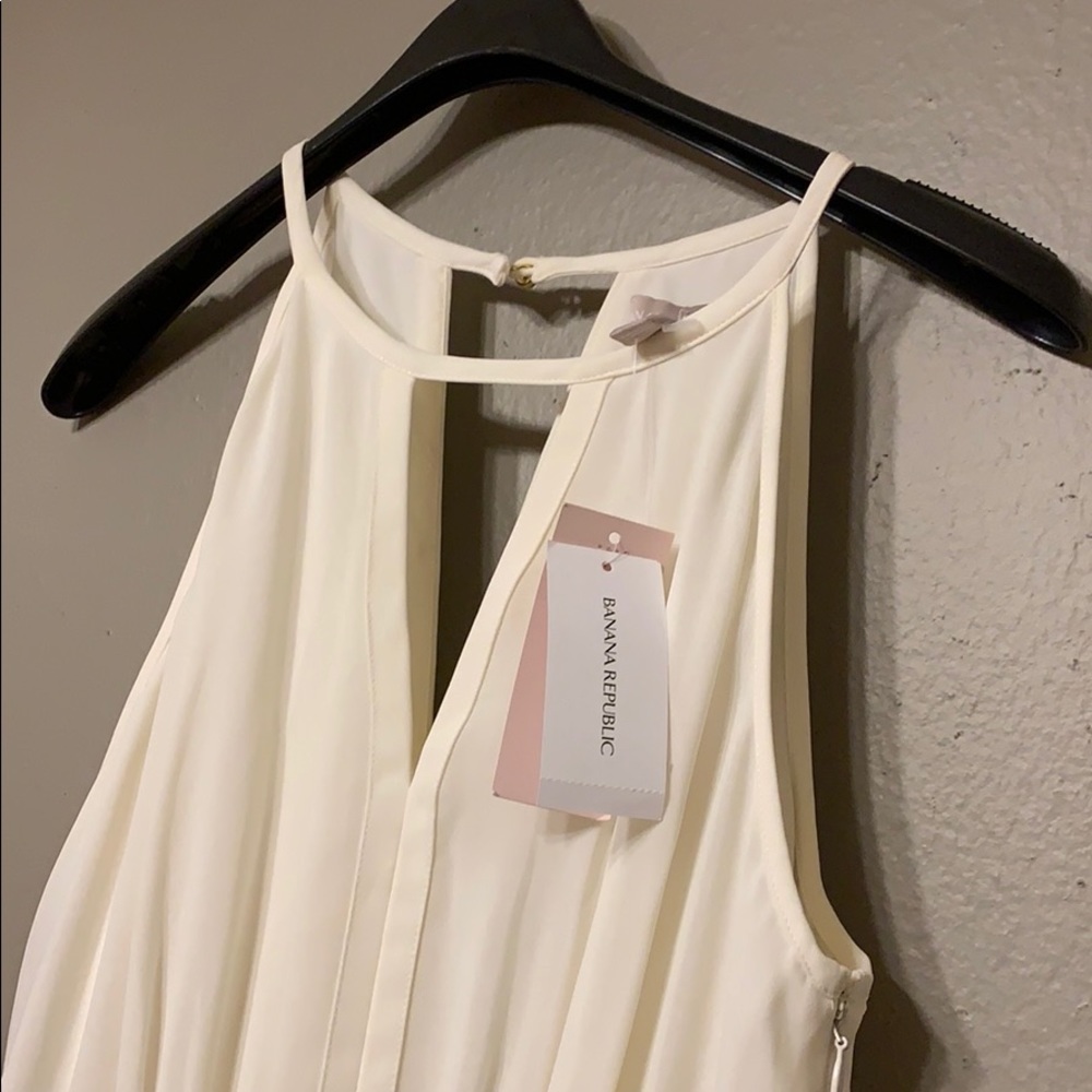NEW DRESS - Picture 4 of 5